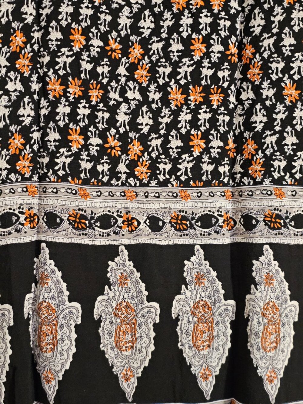 Kessley Boho Floral Dress Women’s Small Black White Bell Sleeve Belted NWOT - Picture 6 of 12